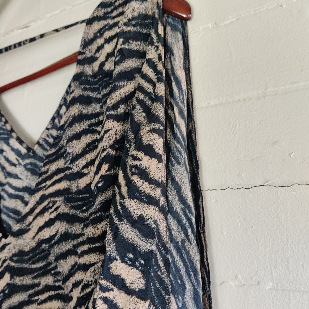 JAYGODFREY Silk Animal Print Open Shoulder Blouse - Picture 4 of 9